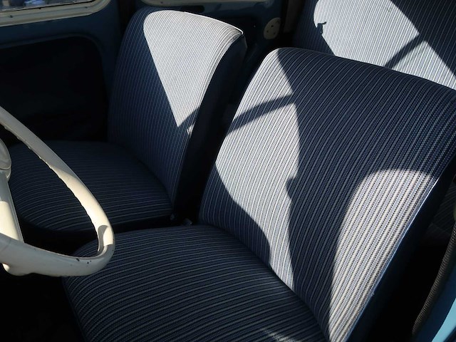 Renault - 4cv - classic cars >15 - afbeelding 43 van  79