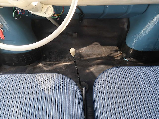 Renault - 4cv - classic cars >15 - afbeelding 46 van  79