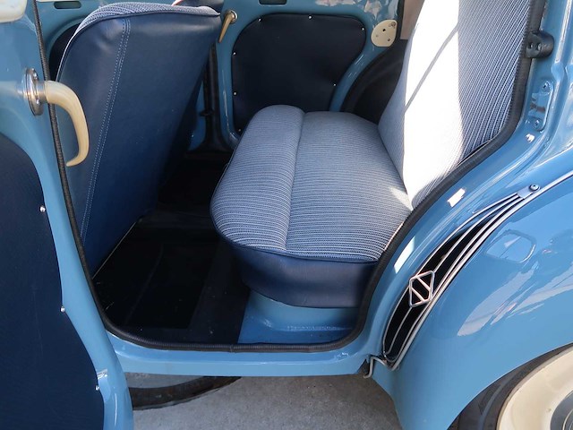 Renault - 4cv - classic cars >15 - afbeelding 52 van  79