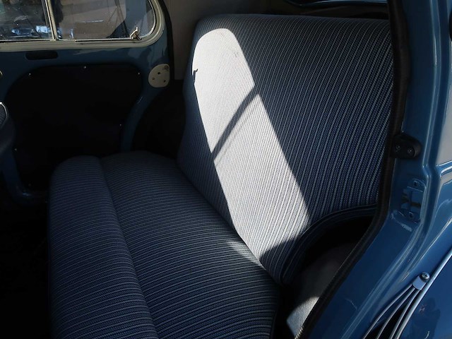 Renault - 4cv - classic cars >15 - afbeelding 53 van  79