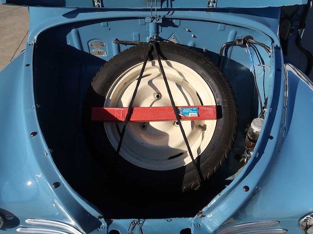 Renault - 4cv - classic cars >15 - afbeelding 61 van  79