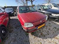 Renault - clio - 1.2 chipie - car - 1997 - afbeelding 4 van  8