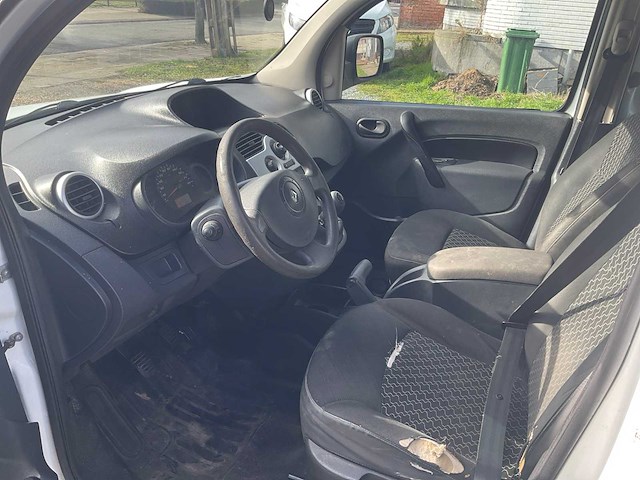 Renault - kango - personenauto - afbeelding 13 van  15