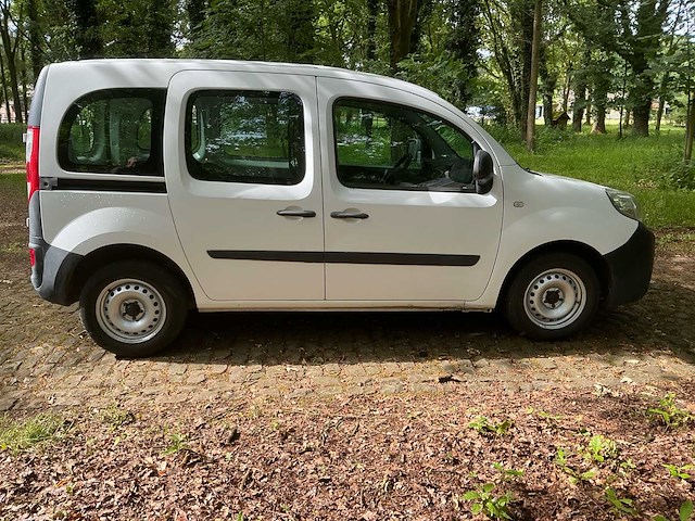 Renault - kangoo - fw17b5 - car - 2014 - afbeelding 26 van  29