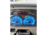 Renault - kerax - truck - 2006 - 6x4 - hmf crane - afbeelding 10 van  41