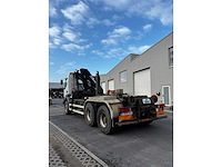 Renault - kerax - truck - 2006 - 6x4 - hmf crane - afbeelding 34 van  41
