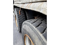 Renault - kerax - truck - 2006 - 6x4 - hmf crane - afbeelding 37 van  41