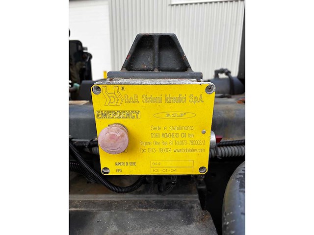 Renault - kerax - truck - 2006 - 6x4 - hmf crane - afbeelding 4 van  29