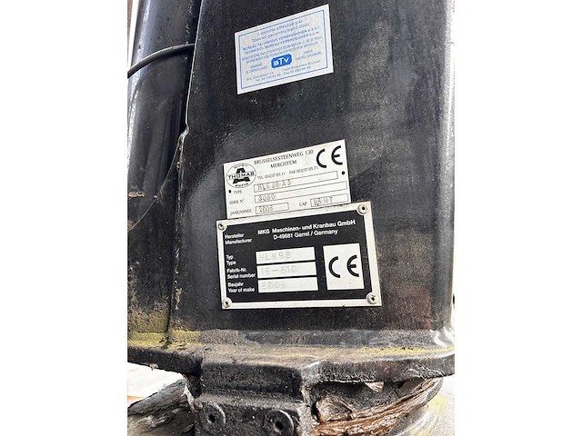 Renault - kerax - truck - 2006 - 6x4 - hmf crane - afbeelding 13 van  29