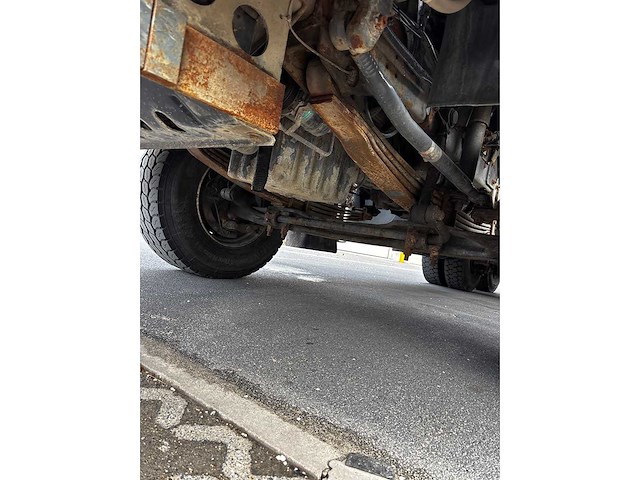 Renault - kerax - truck - 2006 - 6x4 - hmf crane - afbeelding 40 van  41