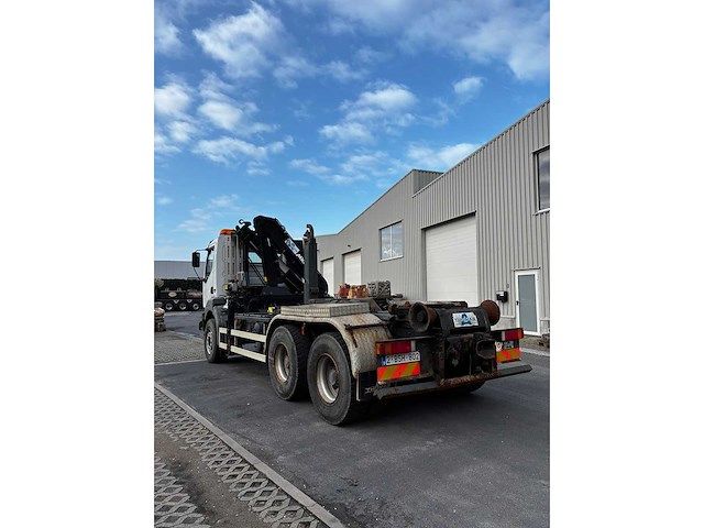 Renault - kerax - truck - 2006 - 6x4 - hmf crane - afbeelding 22 van  29