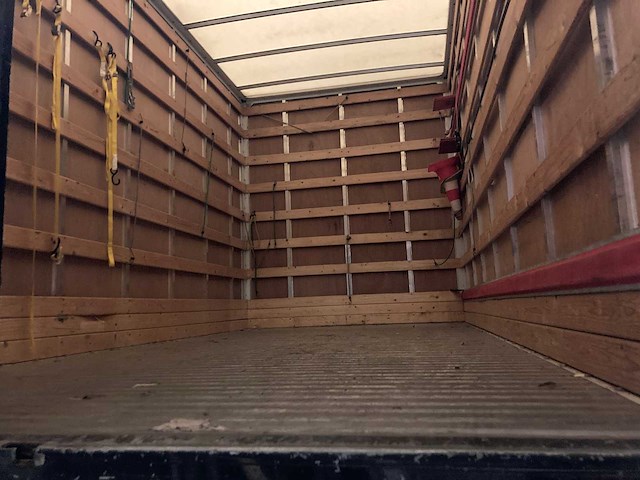 Renault - master - vrachtwagen - afbeelding 34 van  35