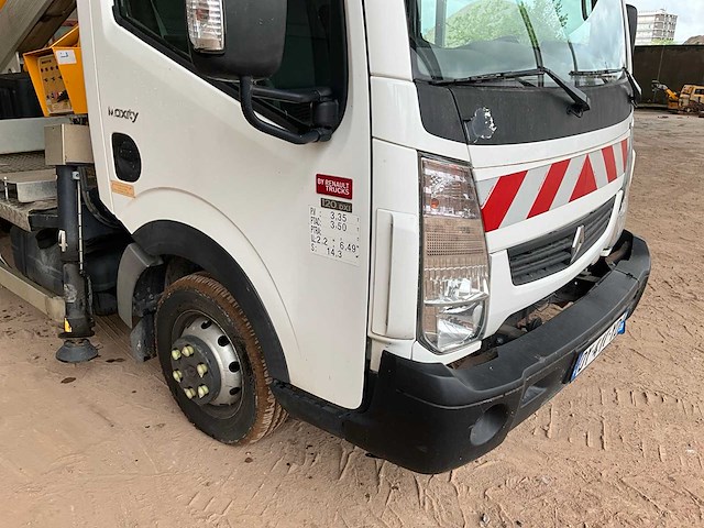 Renault - maxity - car - 2016 - afbeelding 14 van  28