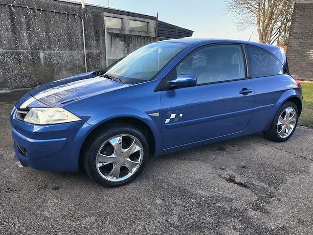 Renault - megane - m - car - 2008 - afbeelding 14 van  17