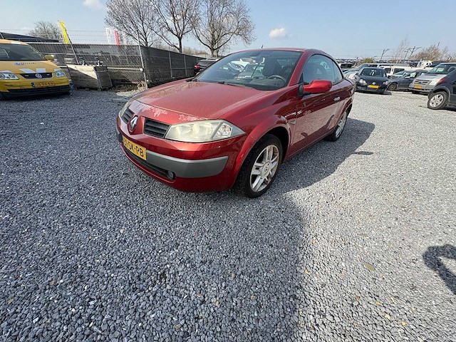 Renault - mégane coupé-cabriolet - 1.6-16v tech line - car - 2006 - afbeelding 11 van  22