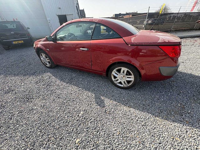 Renault - mégane coupé-cabriolet - 1.6-16v tech line - car - 2006 - afbeelding 17 van  22