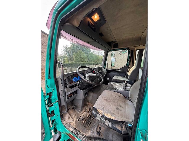 Renault - midlum 2220 cdi - truck - 2005 - afbeelding 10 van  46