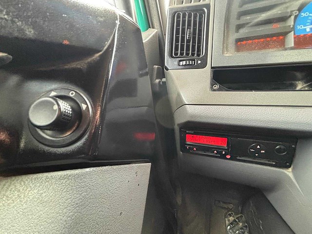 Renault - midlum 2220 cdi - truck - 2005 - afbeelding 14 van  46