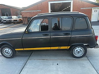 Renault - r4 - oldtimer - afbeelding 3 van  37
