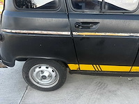 Renault - r4 - oldtimer - afbeelding 18 van  37