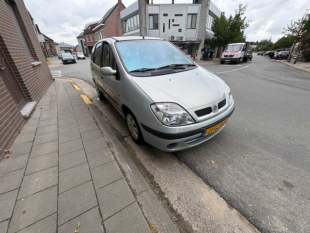 Renault - scénic - 1.6-16v rxe - car - - afbeelding 10 van  15