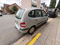 Renault - scénic - 1.6-16v rxe - car - - afbeelding 8 van  9