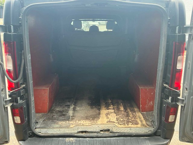 Renault - trafic - bedrijfswagen - afbeelding 2 van  27