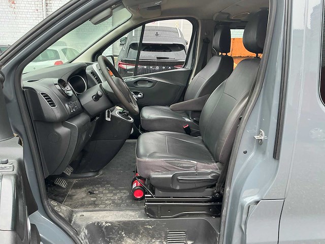 Renault - trafic - bedrijfswagen - afbeelding 9 van  27