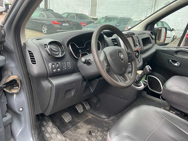 Renault - trafic - bedrijfswagen - afbeelding 10 van  27