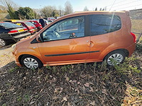 Renault - twingo - 1.2-16v dynamique - car - 2008 - afbeelding 1 van  11
