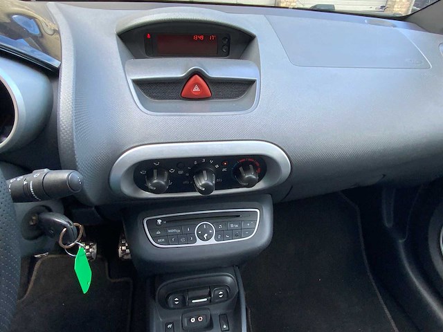 Renault - wind - n - car - 2010 - afbeelding 7 van  32
