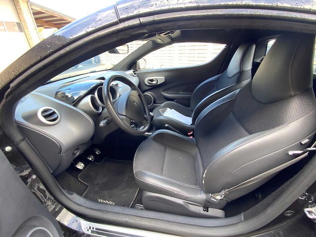 Renault - wind - n - car - 2010 - afbeelding 8 van  32