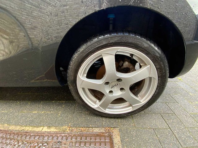 Renault - wind - n - car - 2010 - afbeelding 16 van  32