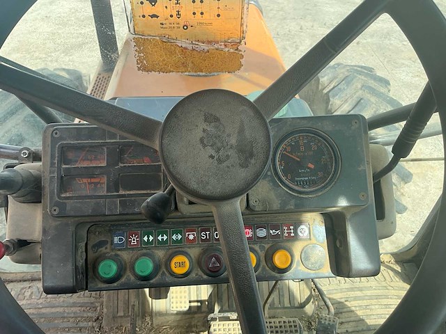 Renault 155.54 turbo landbouwtractor 4wd - afbeelding 13 van  17