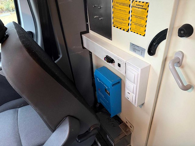 Renault 2.3 dci master marktwagen - afbeelding 33 van  56