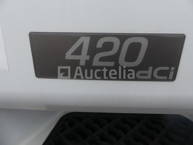 Renault 420dci tractor - (350,565 km) - afbeelding 7 van  26