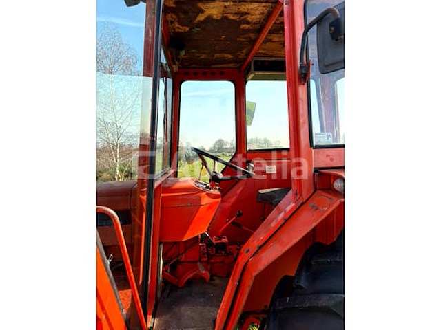 Renault 461 tractor - afbeelding 32 van  37