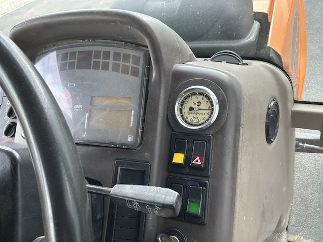 Renault ares 696 rz vierwielaangedreven tractor - afbeelding 16 van  33