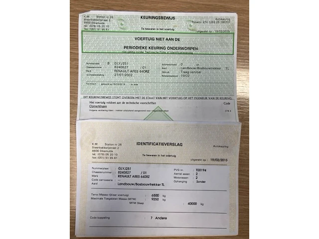 Renault ares 696 rz vierwielaangedreven tractor - afbeelding 25 van  33