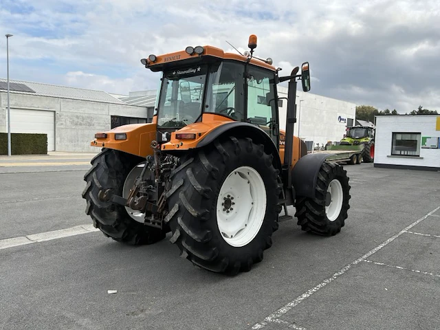 Renault ares 696 rz vierwielaangedreven tractor - afbeelding 29 van  33