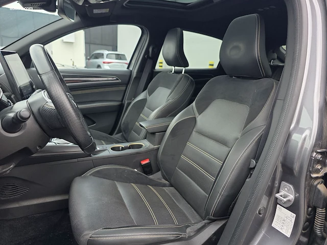 Renault arkana e-tech hybrid 145 2022 - afbeelding 42 van  43