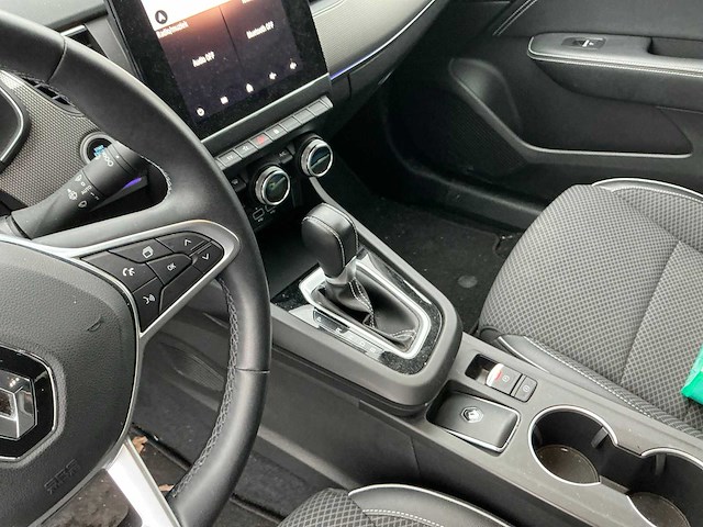 Renault arkana e-tech personenauto - afbeelding 2 van  9