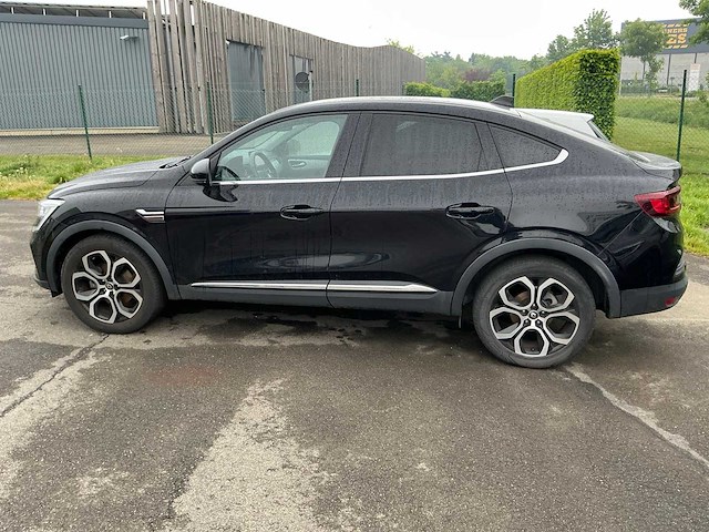 Renault arkana e-tech personenauto - afbeelding 8 van  9