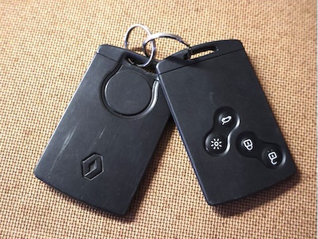 Renault clio - vf17rrnoa606b1241 - afbeelding 10 van  18