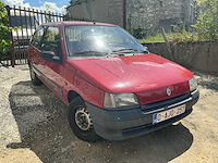 Renault clio 1.2i oldtimer - afbeelding 30 van  34