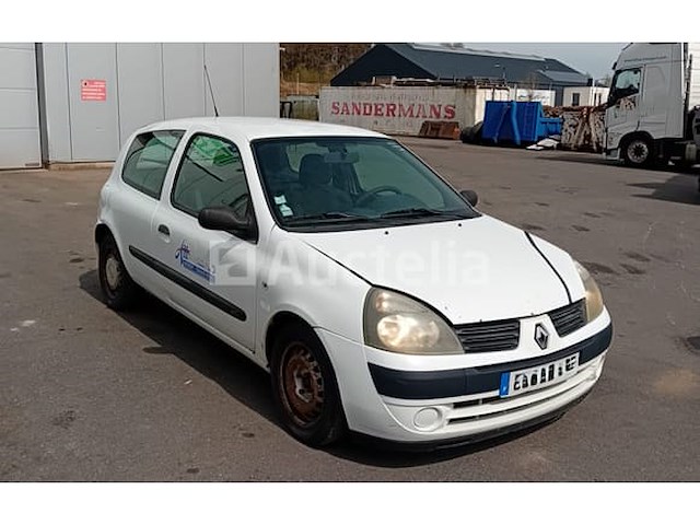 Renault clio 1,5 dci auto (2005-356,042 km-vin:vf1sbr7ef33460635) - afbeelding 9 van  10