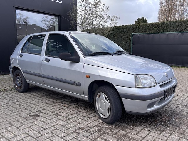 Renault clio, 1997 - afbeelding 19 van  25