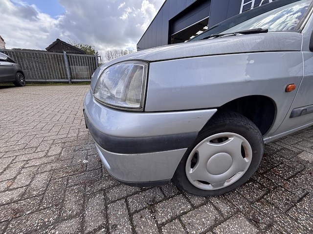Renault clio, 1997 - afbeelding 14 van  25