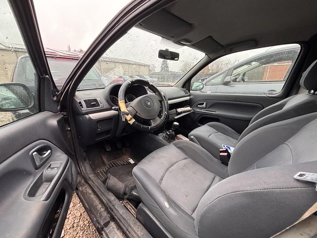 Renault clio, 2004 - afbeelding 7 van  14