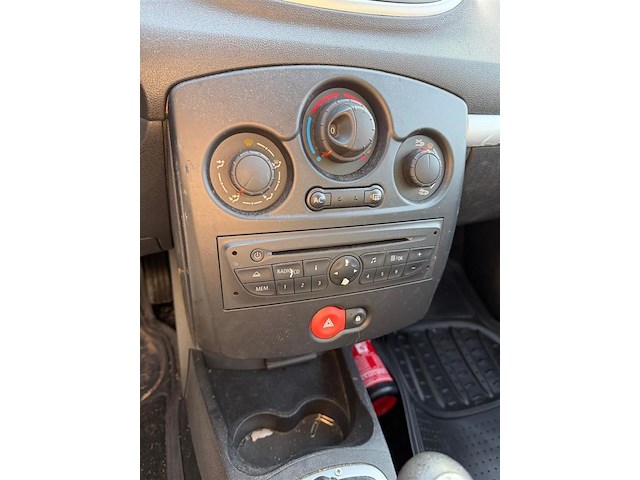 Renault clio, 2011 - afbeelding 10 van  21